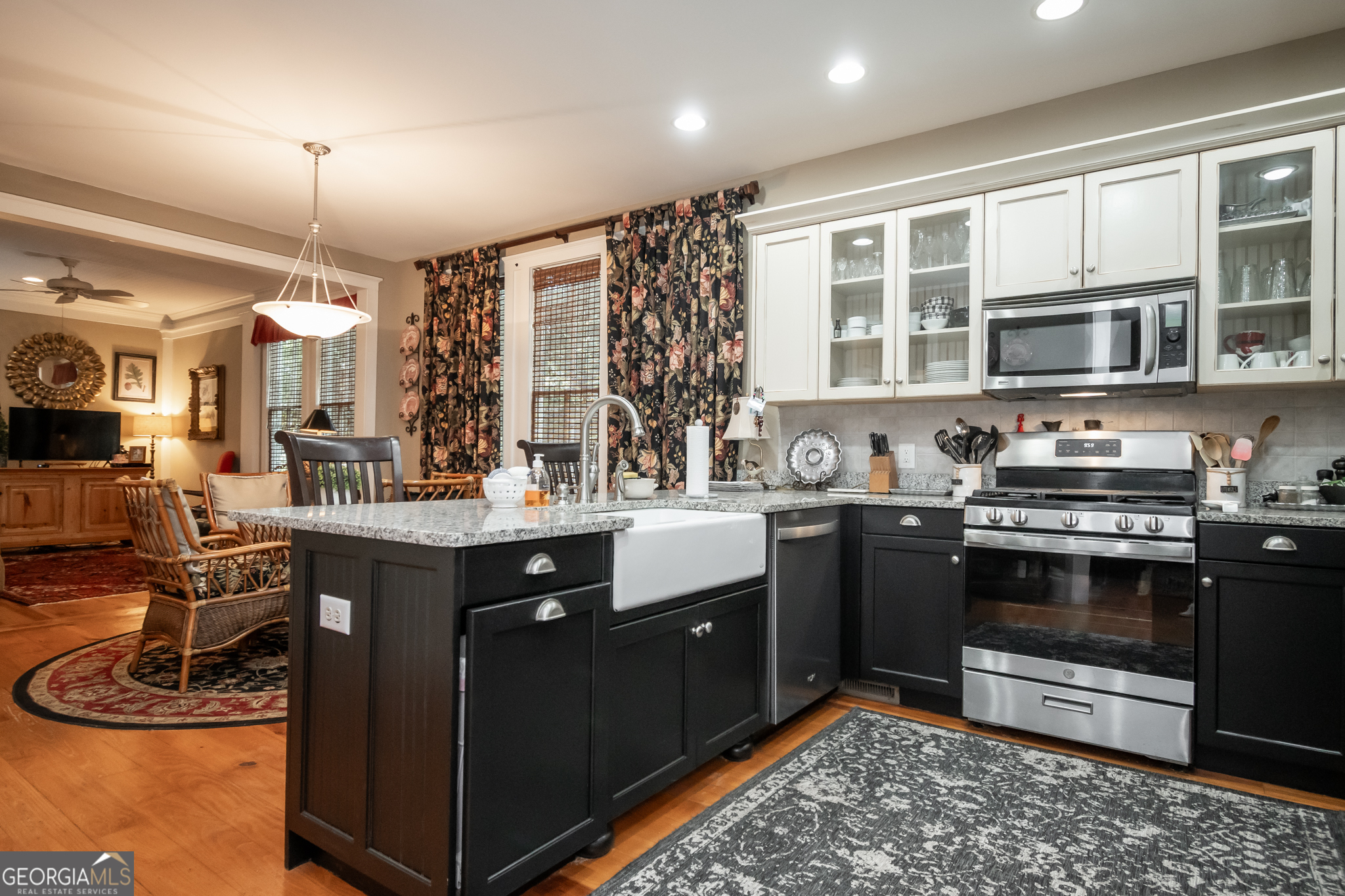 11 Chestnut Oak Run Property Photo 10