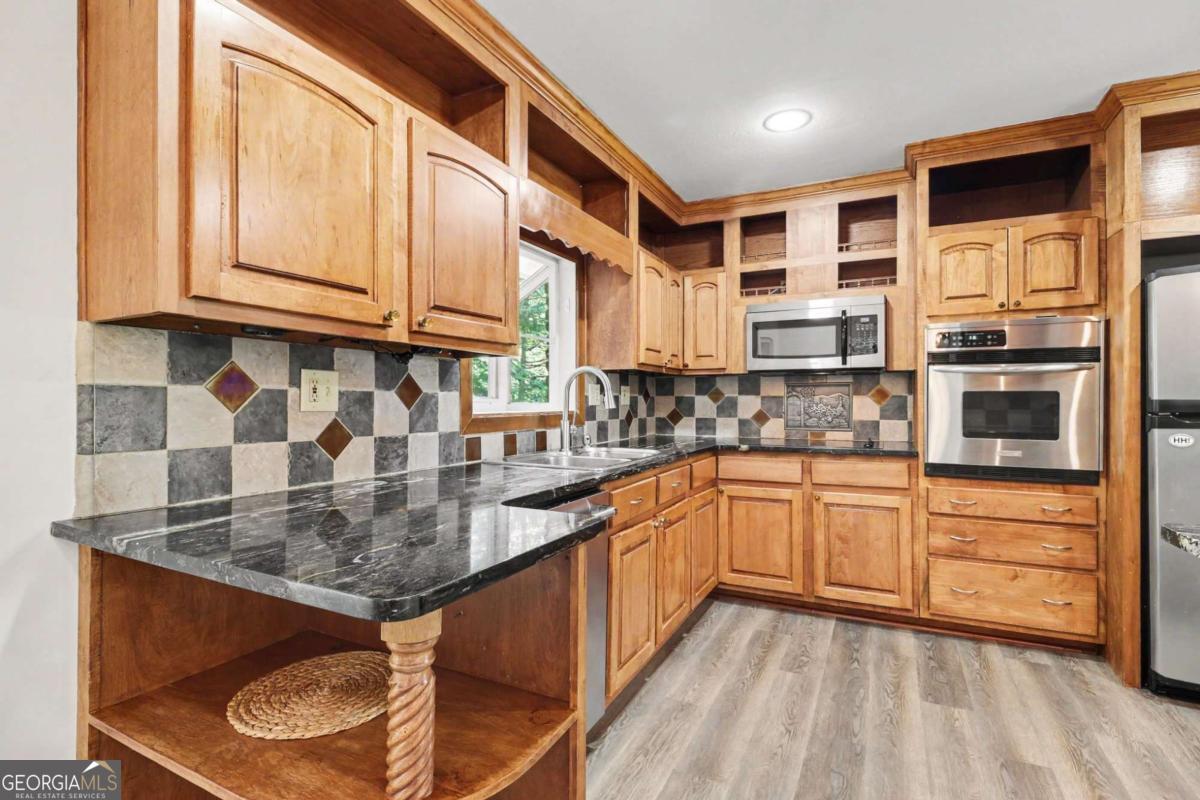3135 Wanda Woods Drive Property Photo 10