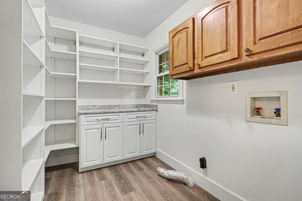 3135 Wanda Woods Drive Property Photo 13