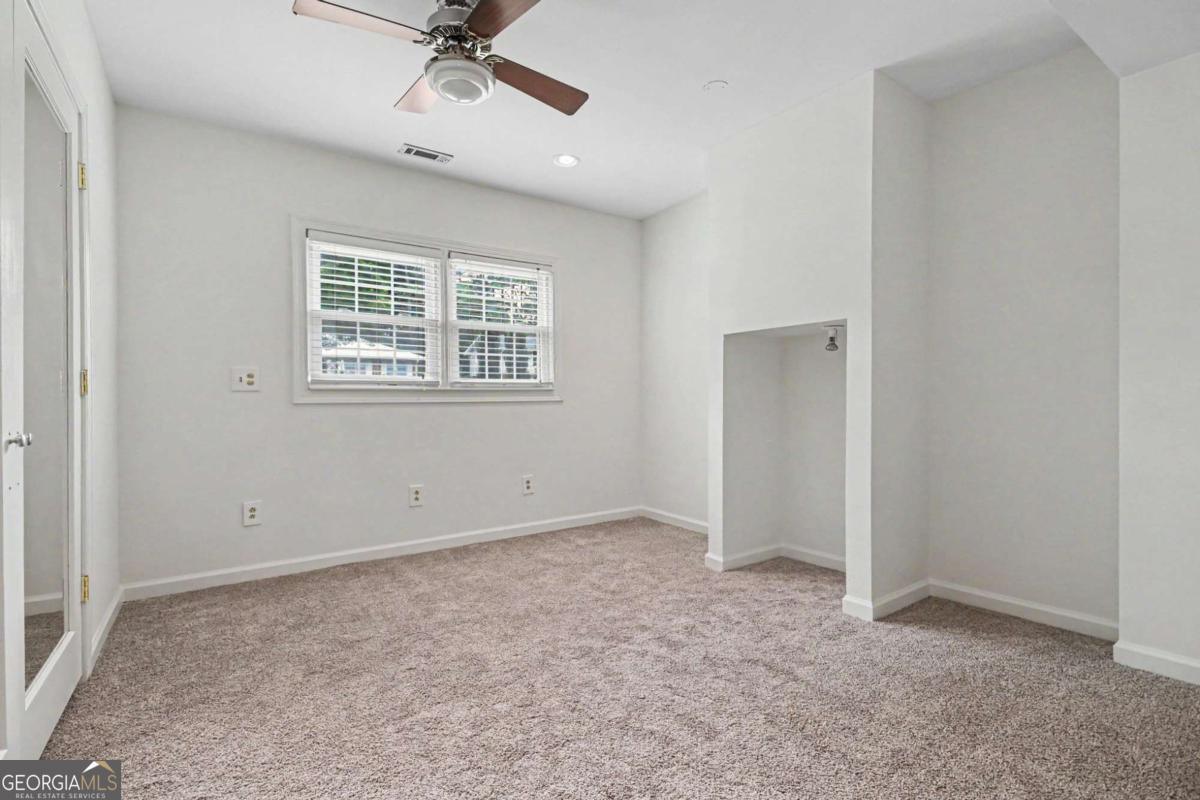 3135 Wanda Woods Drive Property Photo 25