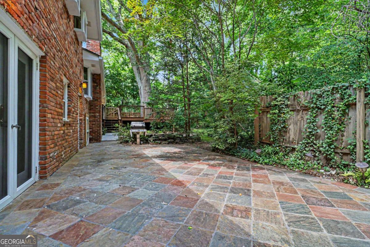 3135 Wanda Woods Drive Property Photo 31