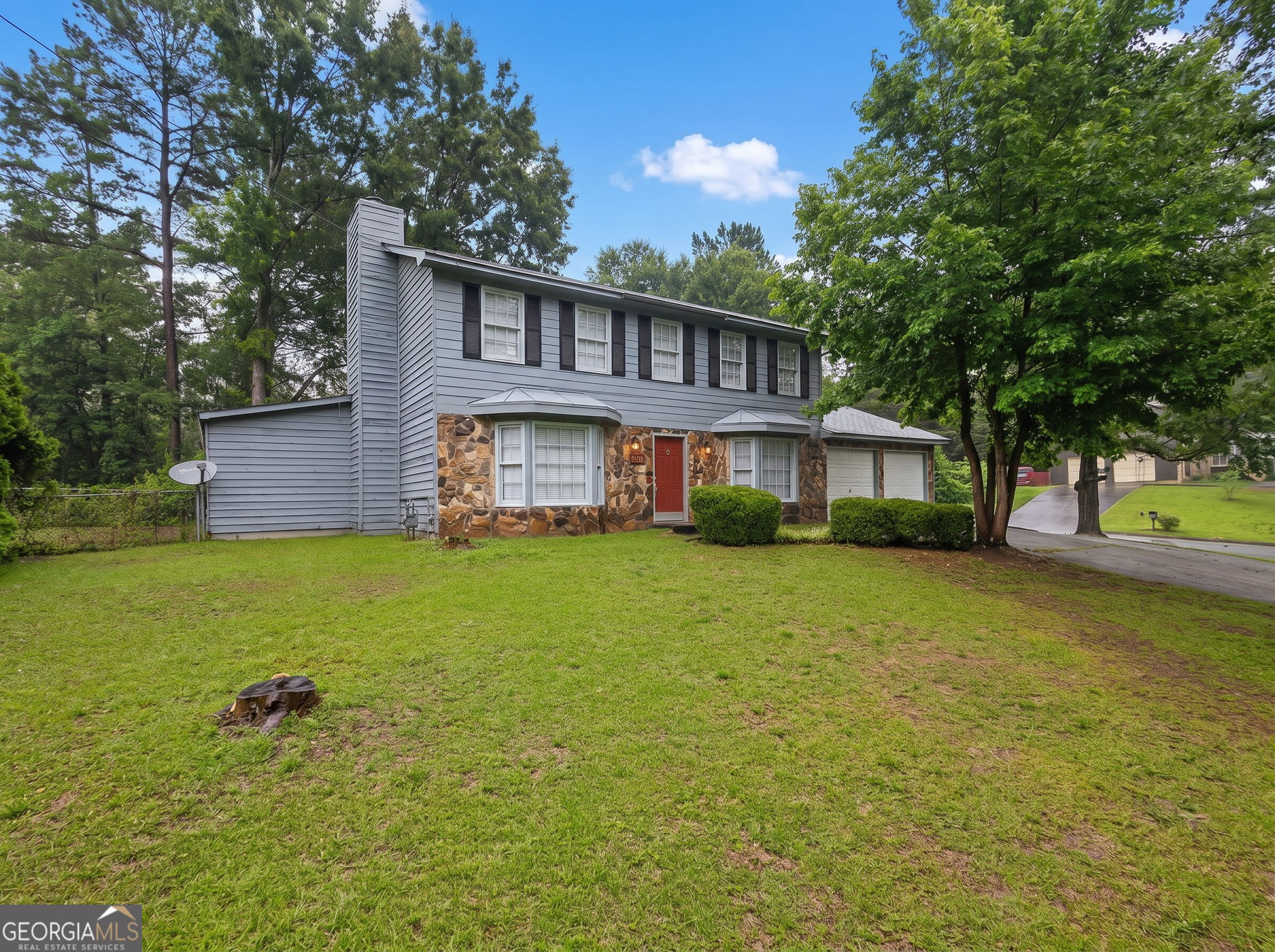 8673 Plumtree Drive Property Photo 1