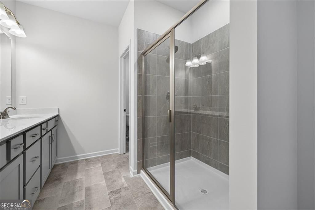 323 Caroline Place # 174 Property Photo 24