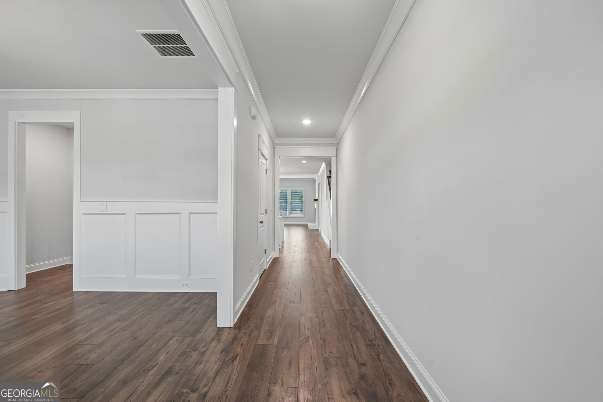 1641 Mount Moriah Road Property Photo 3