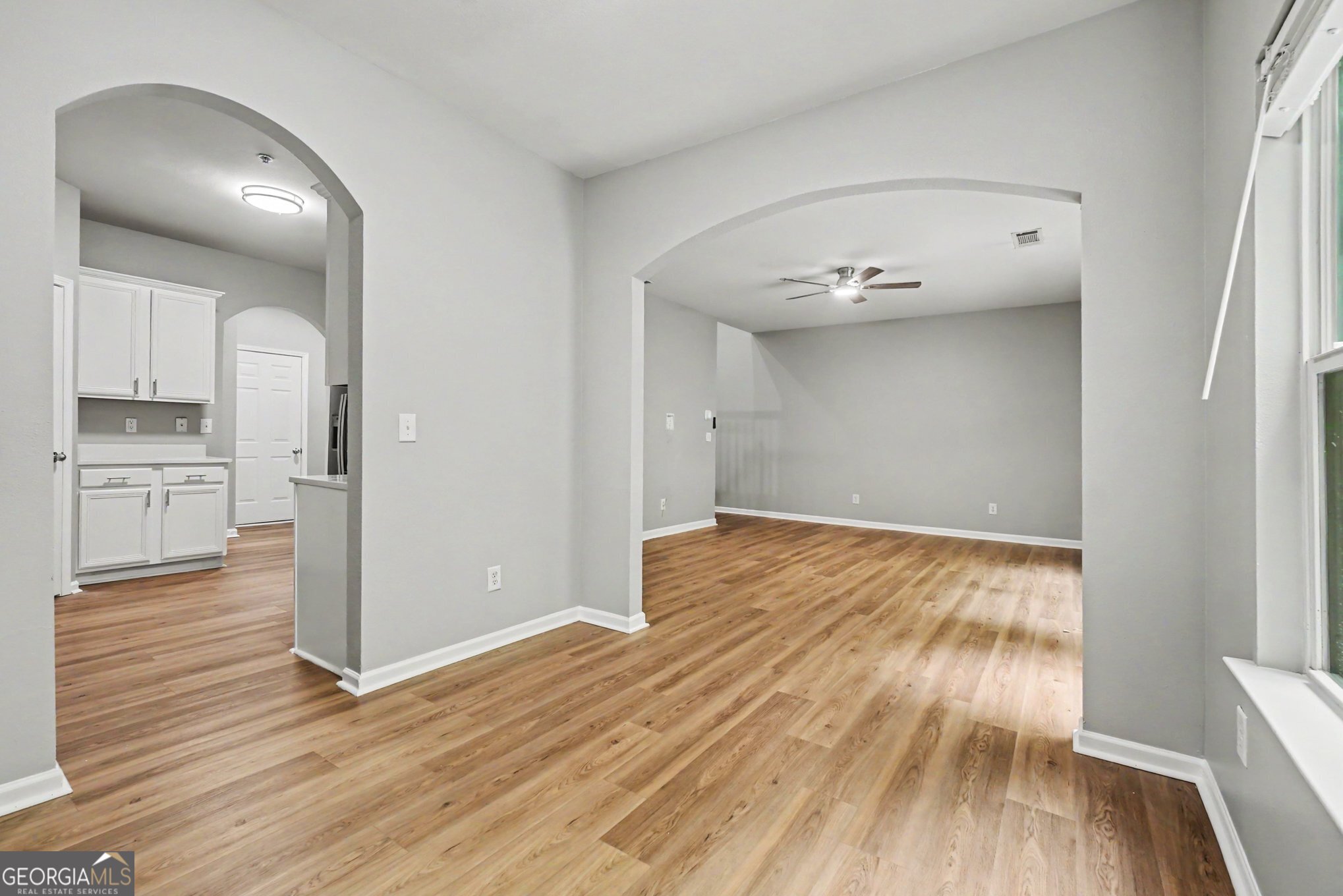 208 Ranier Court Property Photo 10