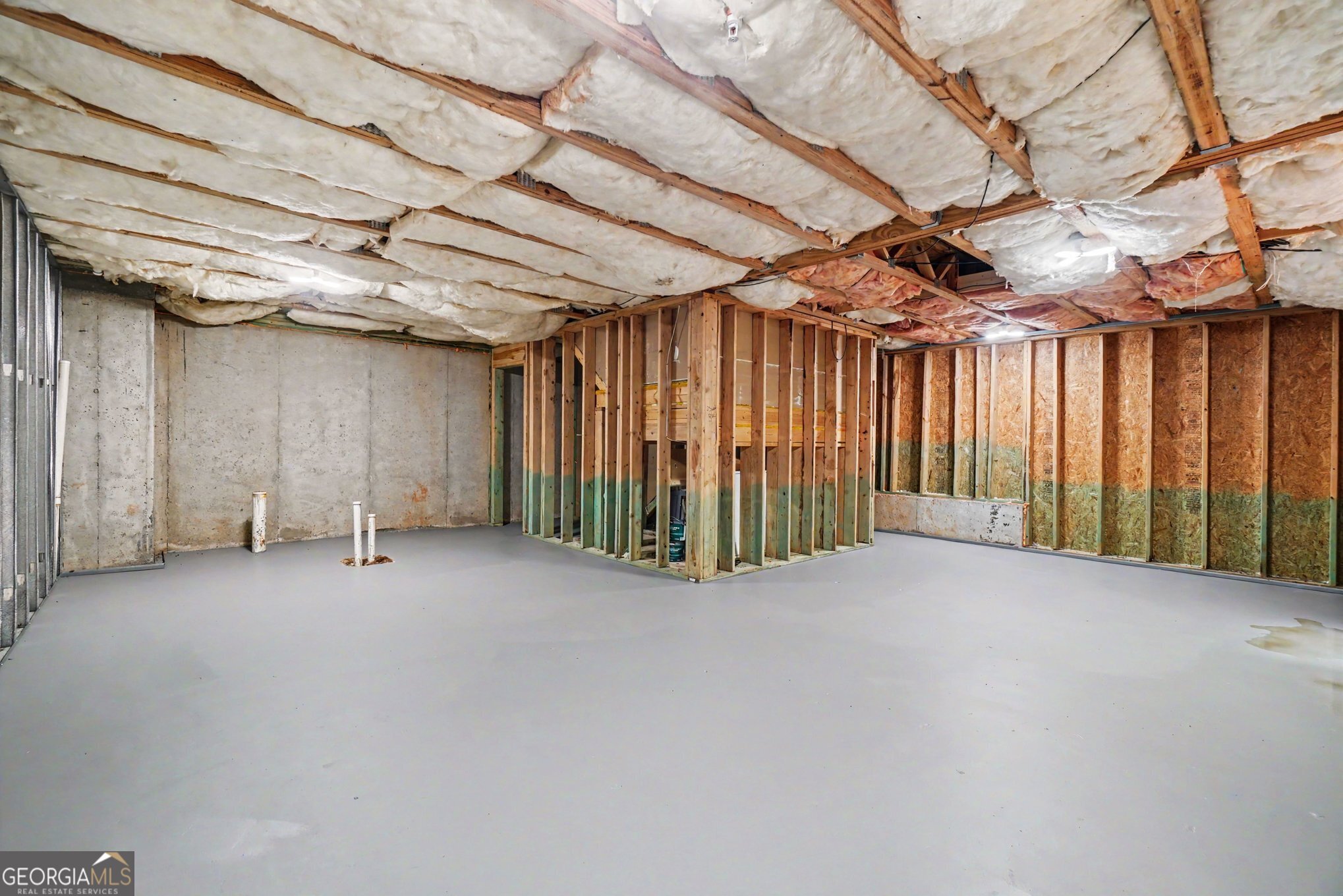208 Ranier Court Property Photo 28