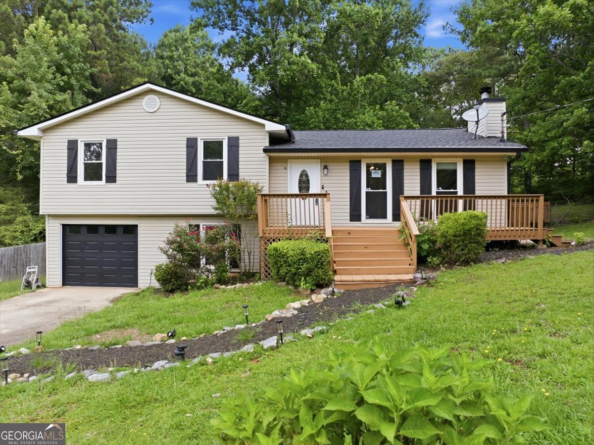 105 Elberta Drive Property Photo 1