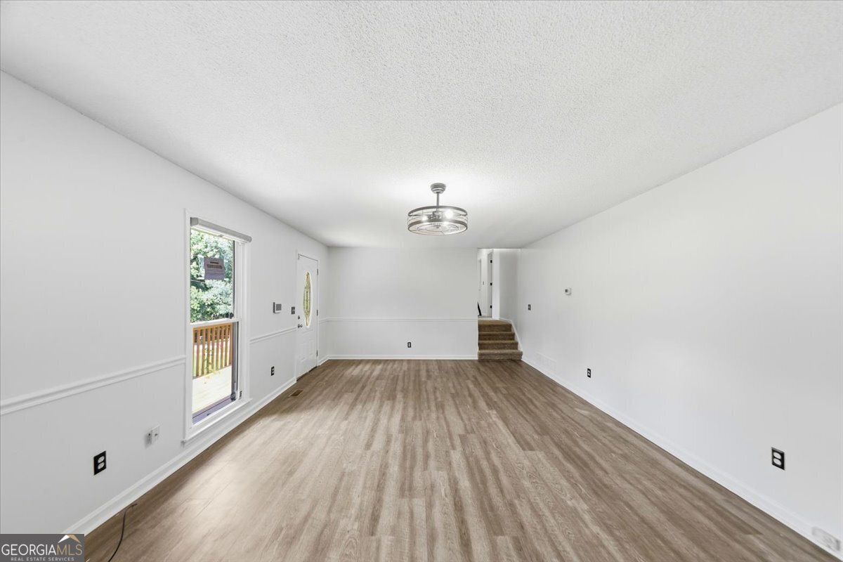 105 Elberta Drive Property Photo 9