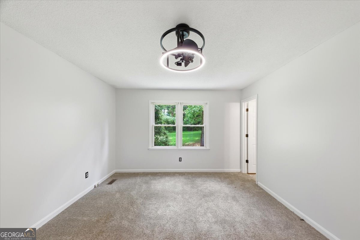 105 Elberta Drive Property Photo 22