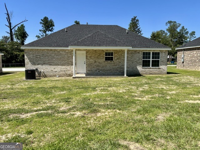 302 E 6th Street Property Photo 3
