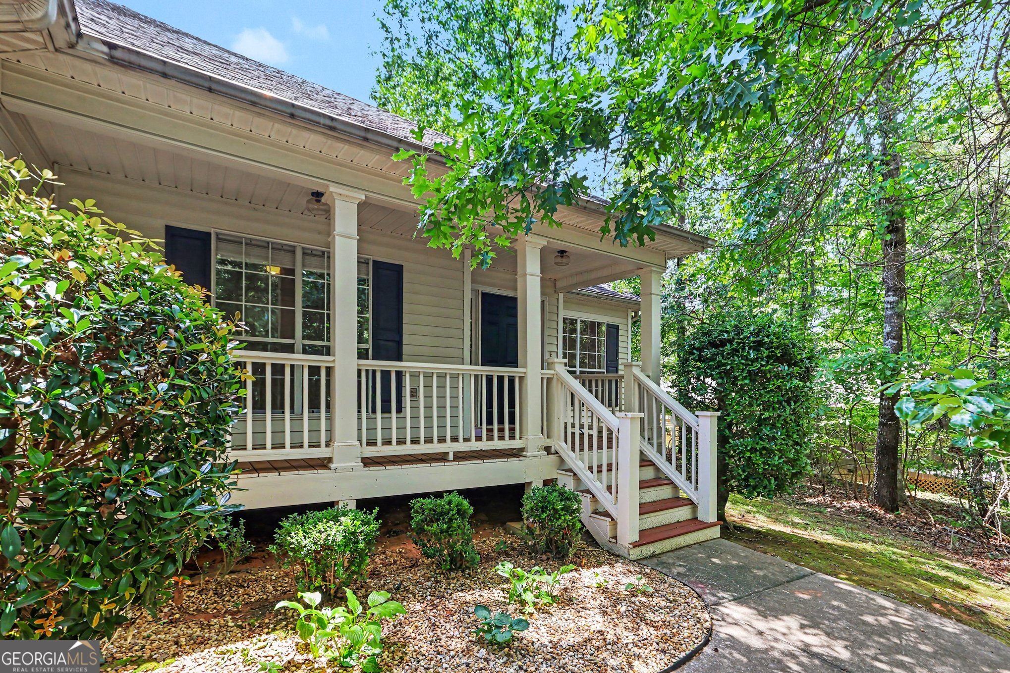 6186 Wayfarer Drive Property Photo 1