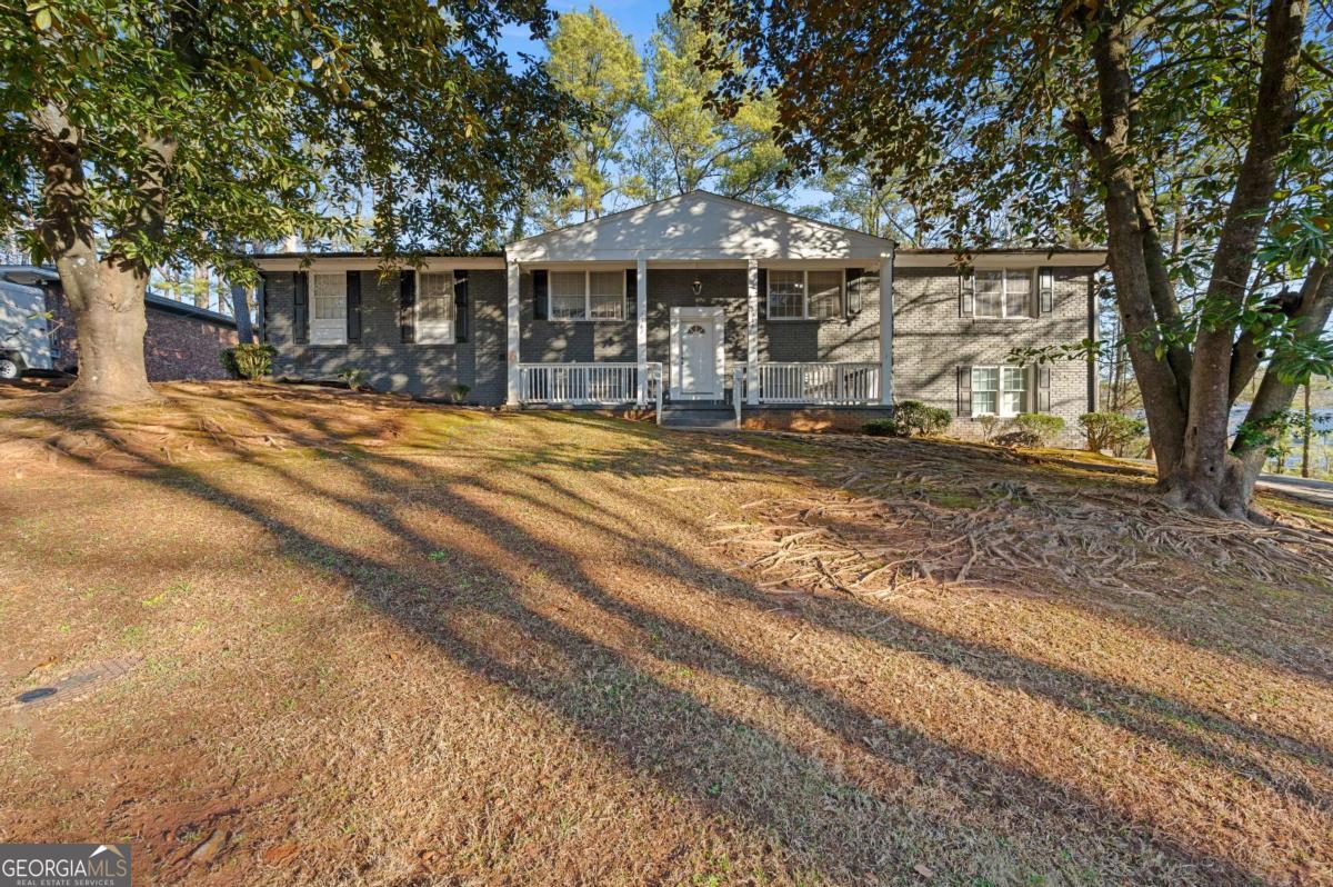 2382 Peachwood Circle NE # 84A Property Photo 1