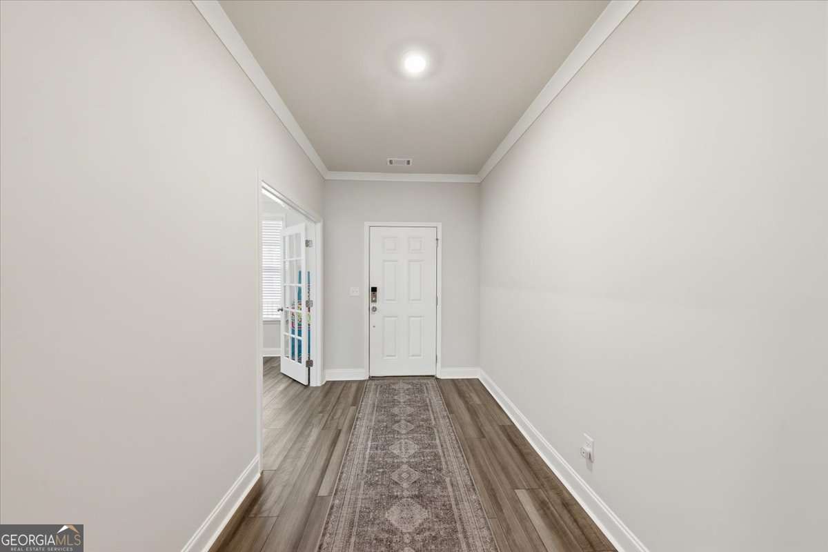 3939 Alderstone Drive Property Photo 5