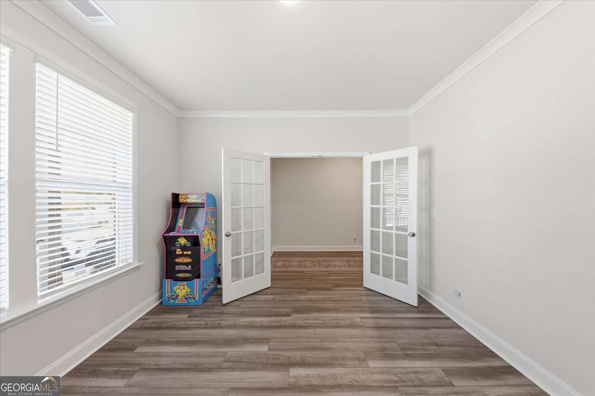 3939 Alderstone Drive Property Photo 9