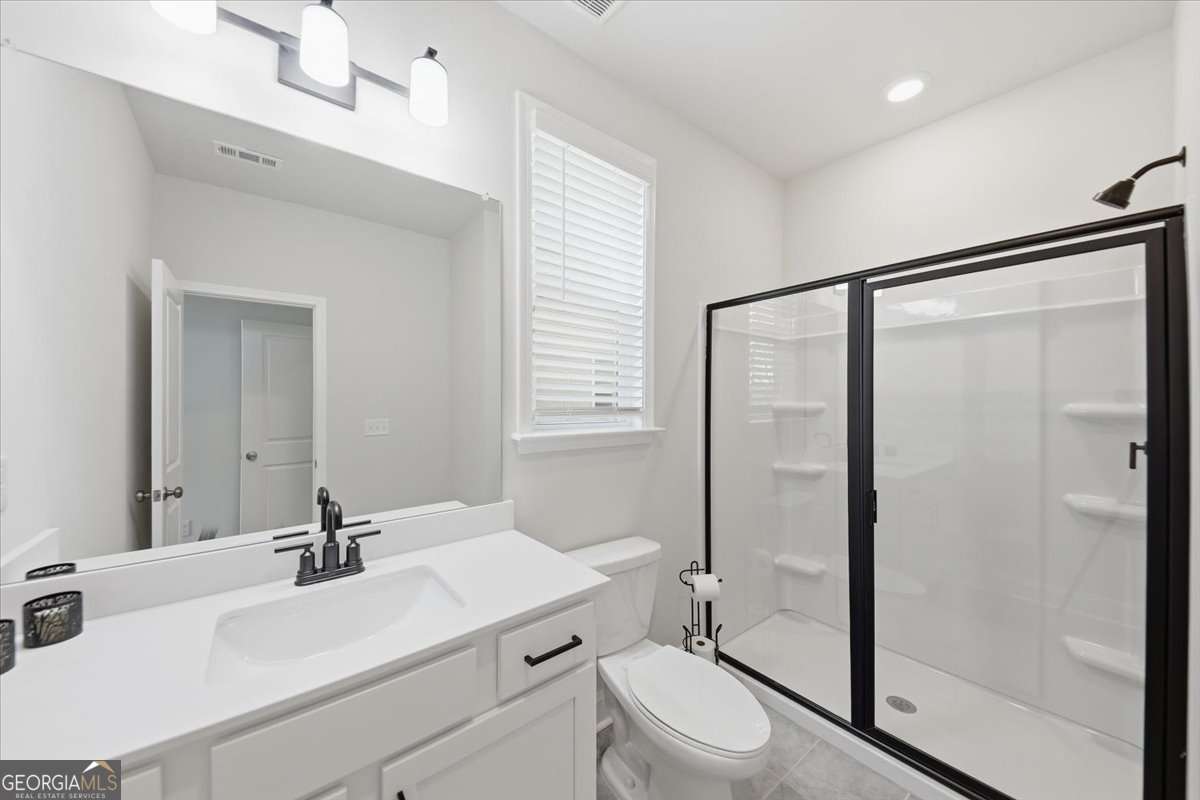 3939 Alderstone Drive Property Photo 12