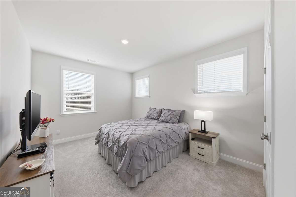 3939 Alderstone Drive Property Photo 15