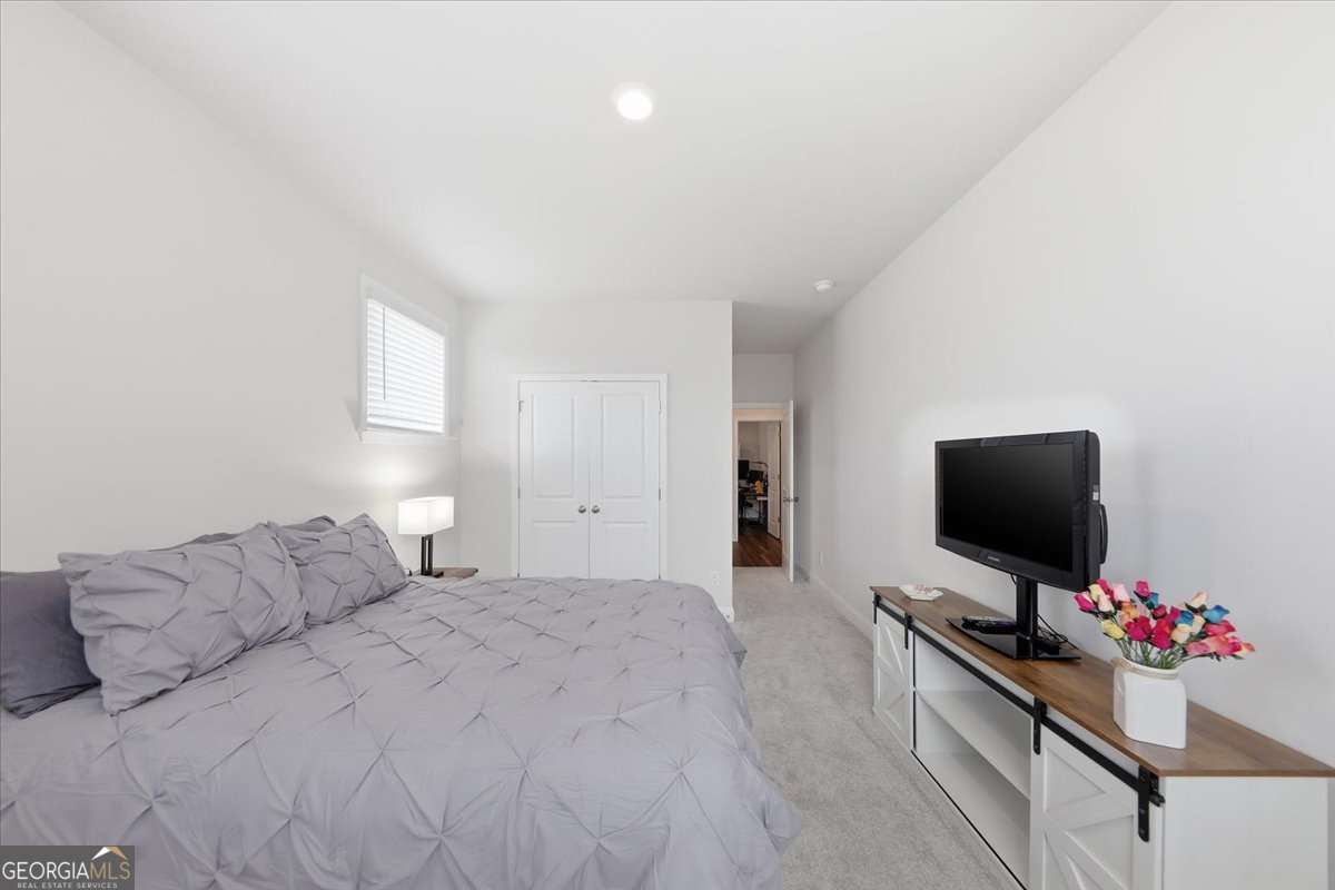 3939 Alderstone Drive Property Photo 16