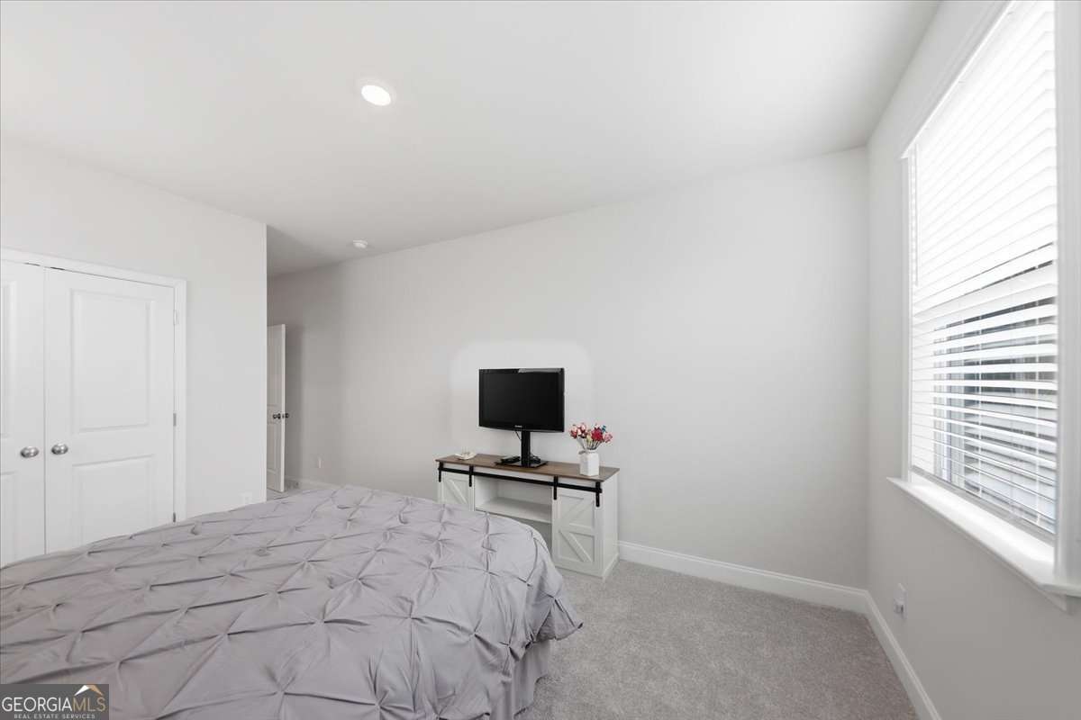 3939 Alderstone Drive Property Photo 17