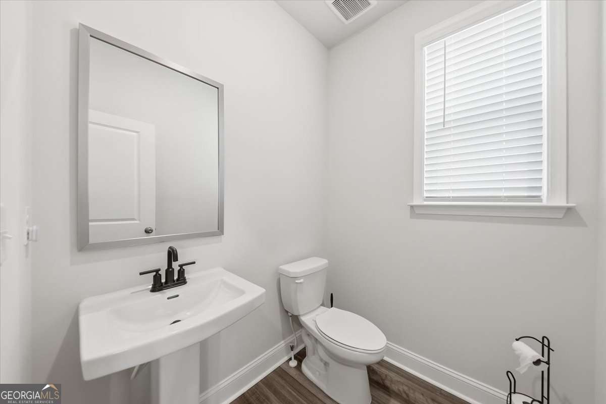 3939 Alderstone Drive Property Photo 29