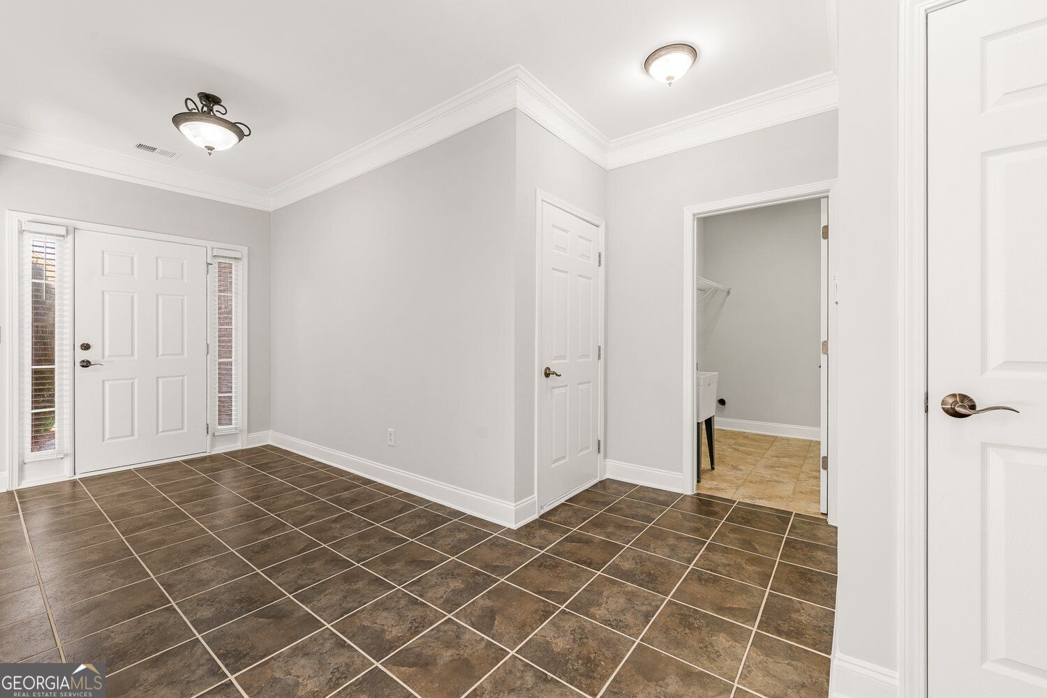 3329 Rosecliff Trace Property Photo 5