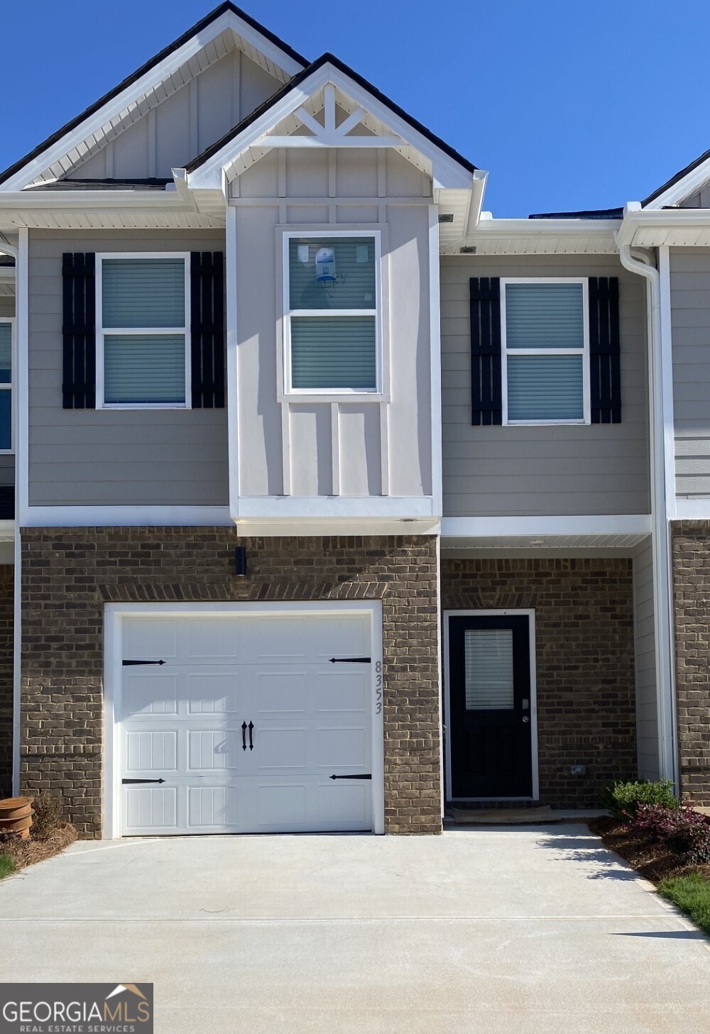 8314 Columbia Court Property Photo 1
