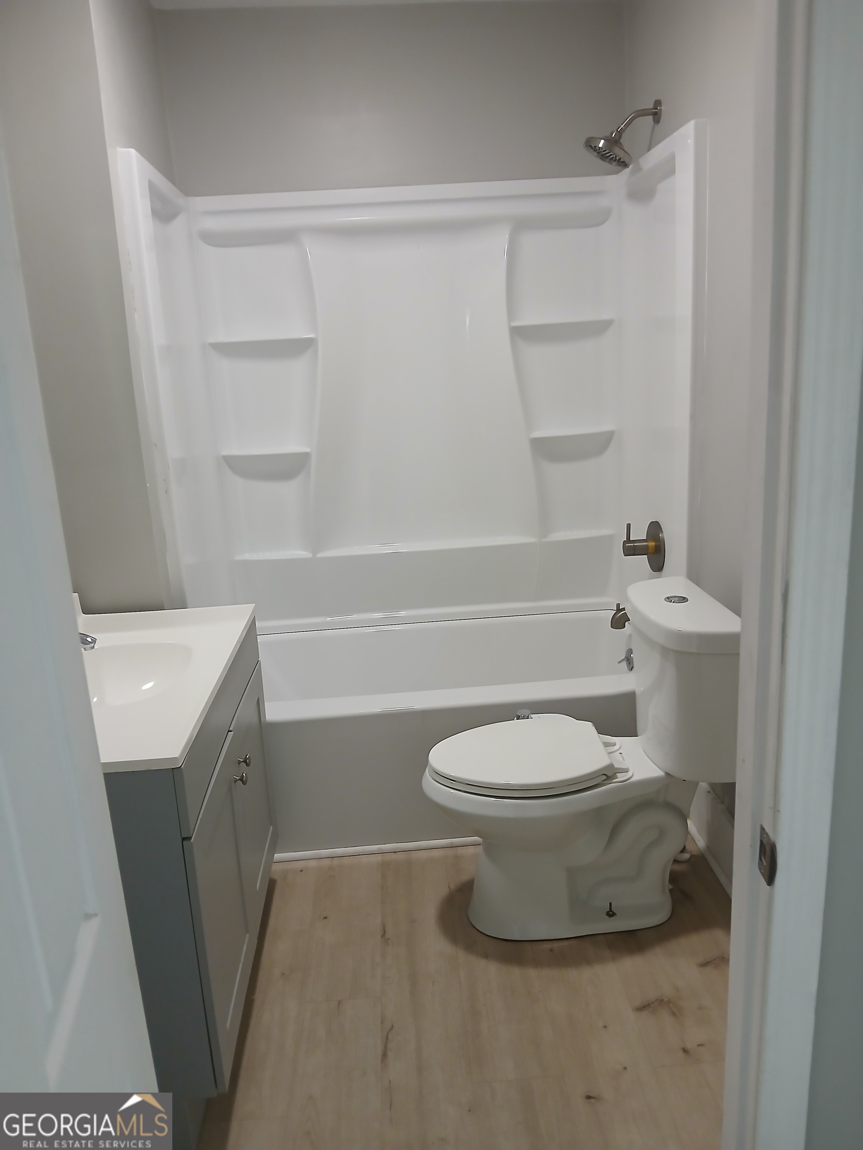 709 Spring Street Property Photo 6