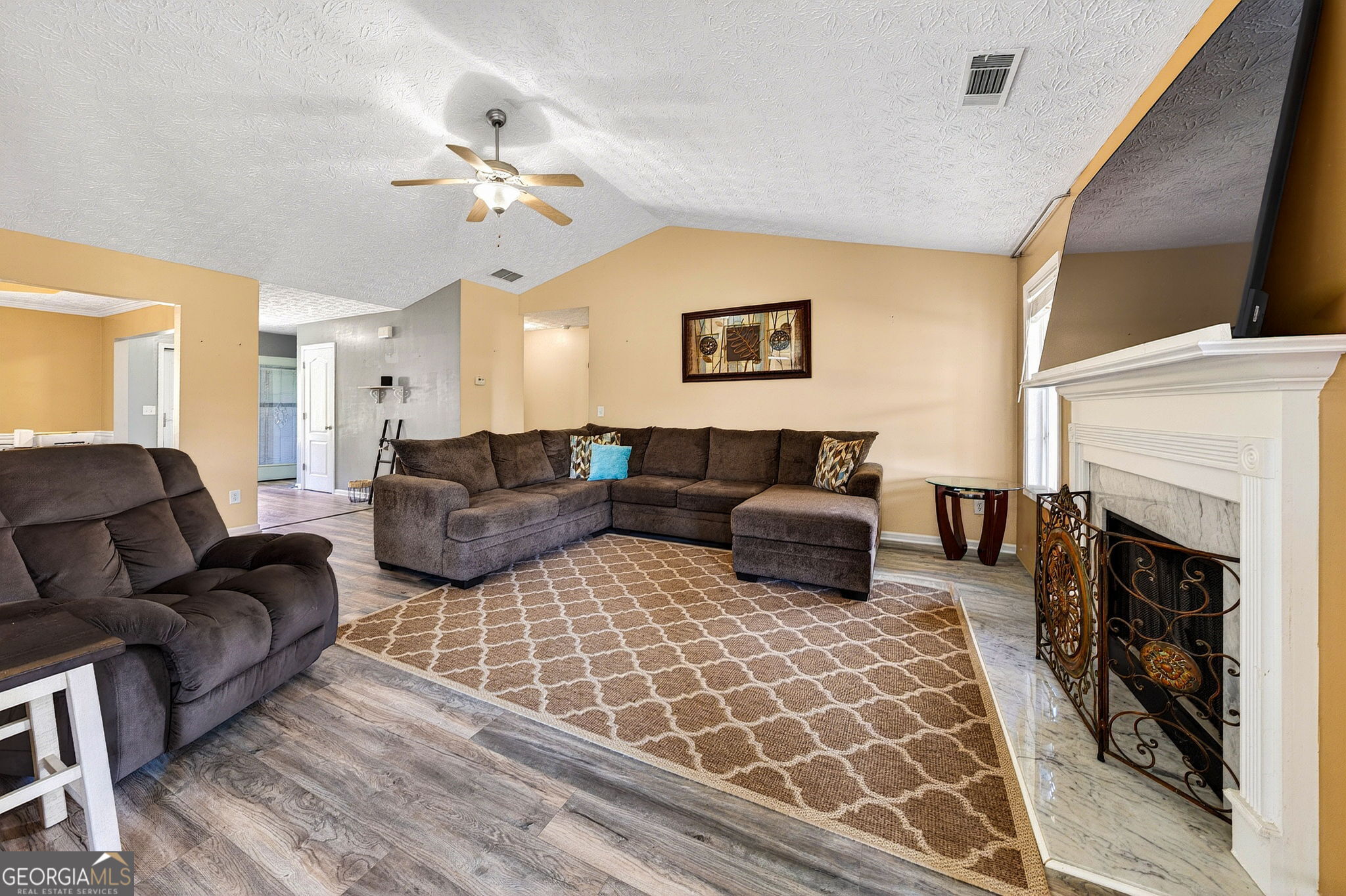 1312 Dianne Way Property Photo 10