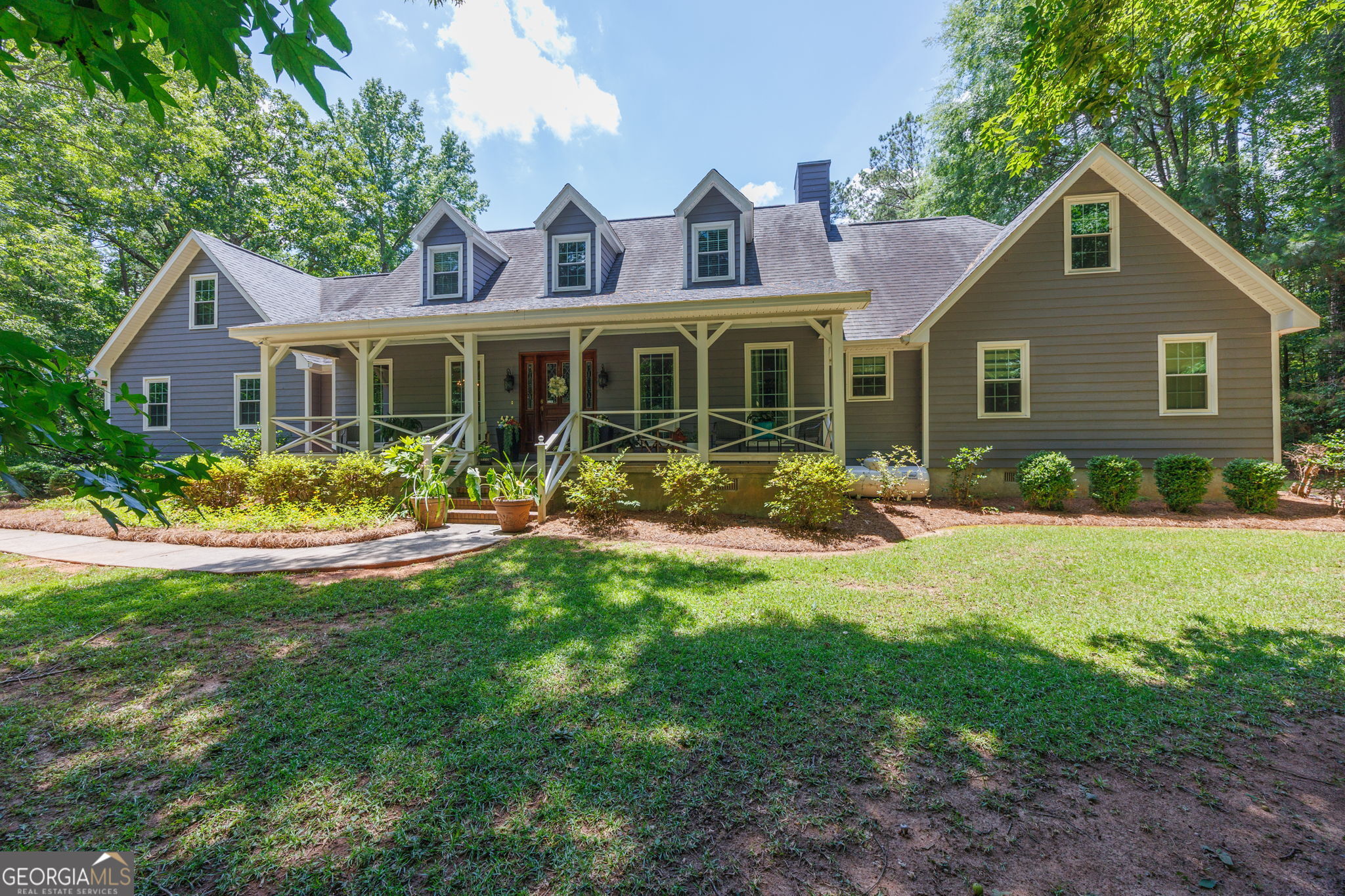 3113 Dames Ferry Road Property Photo 1
