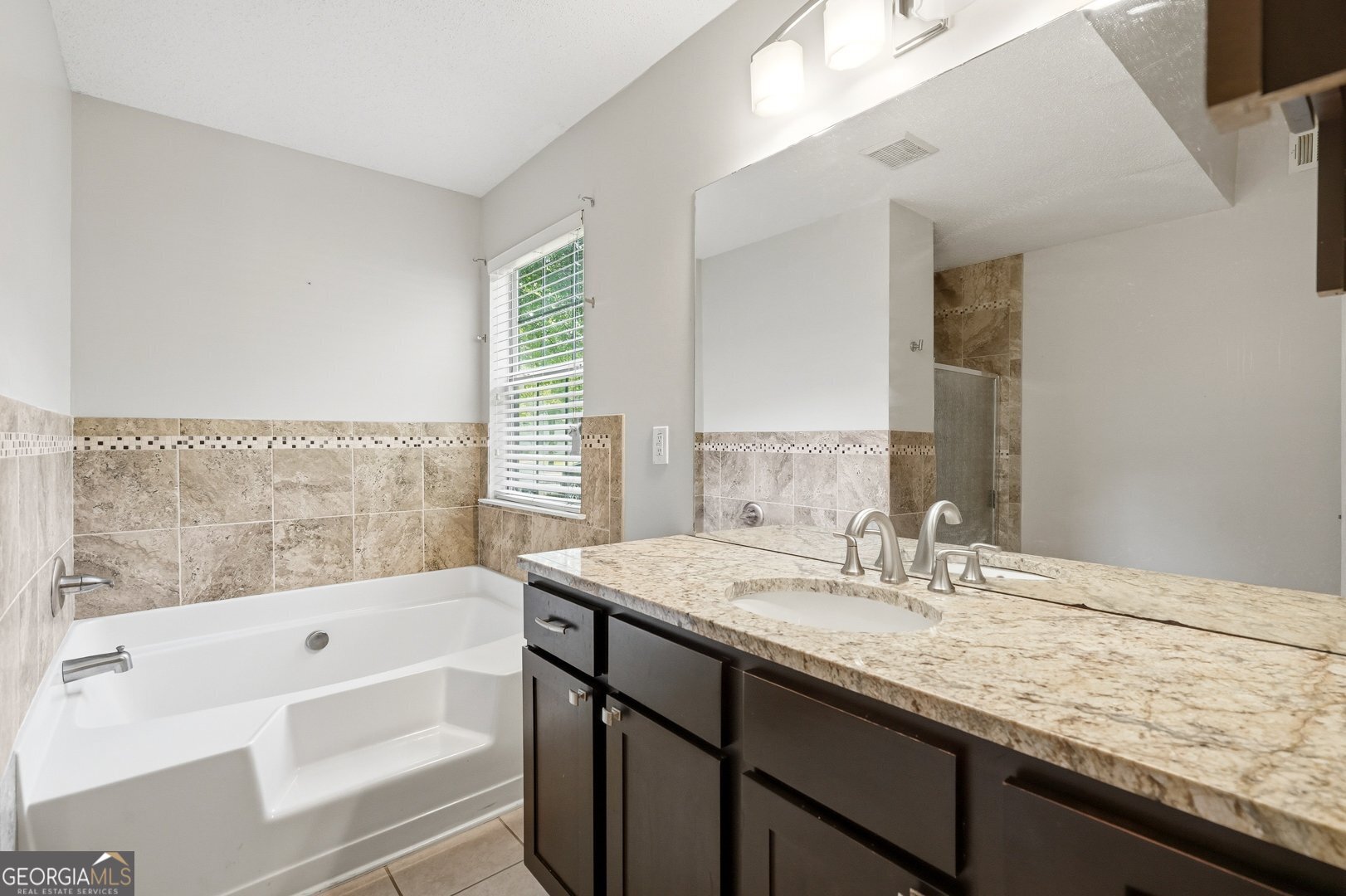 6141 Redtop Loop Property Photo 14