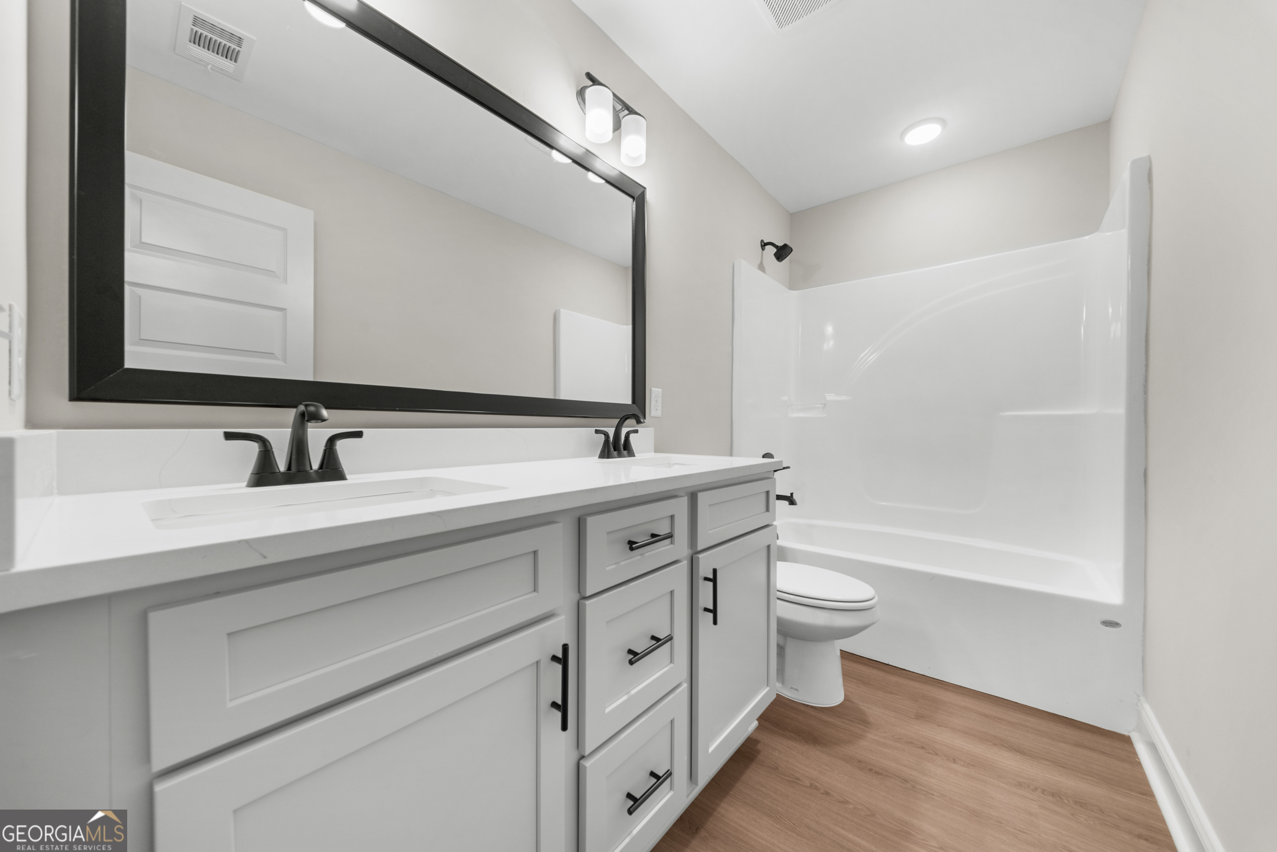 103 Pin Oak Lane Property Photo 17