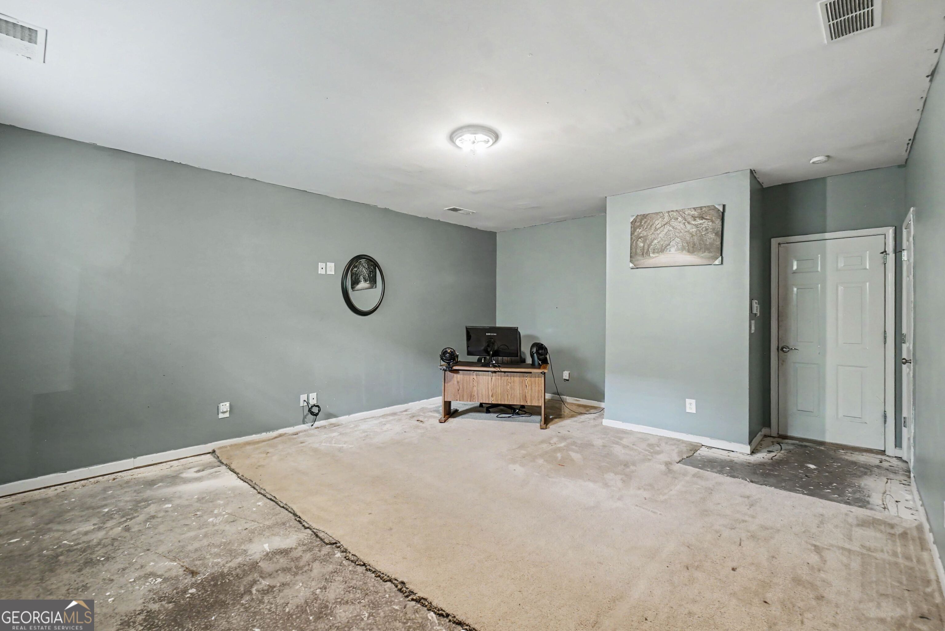 6235 Carriage Gate Lane Property Photo 23
