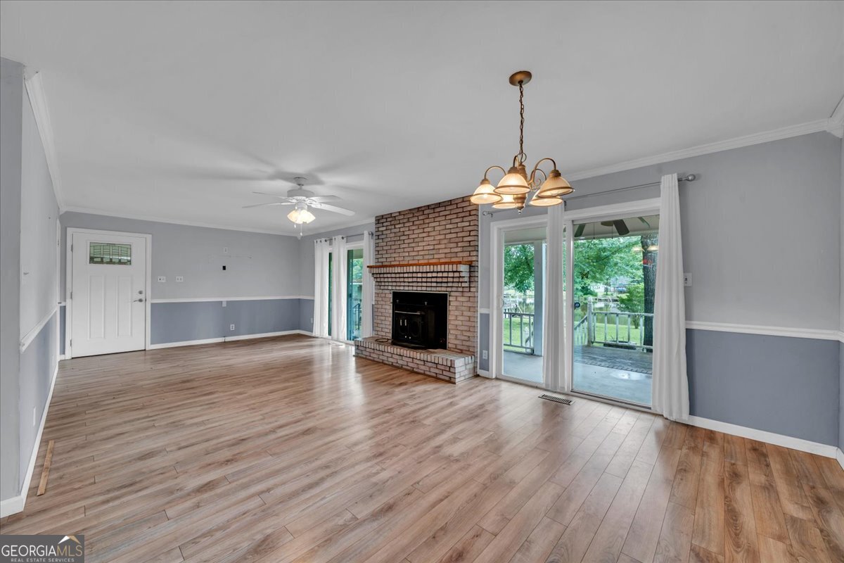 329 Edgewater Drive Property Photo 13