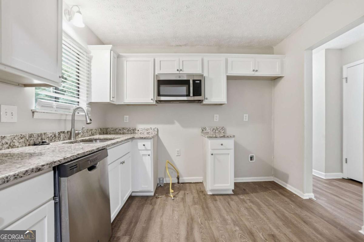 4305 Old Lake Drive Property Photo 8