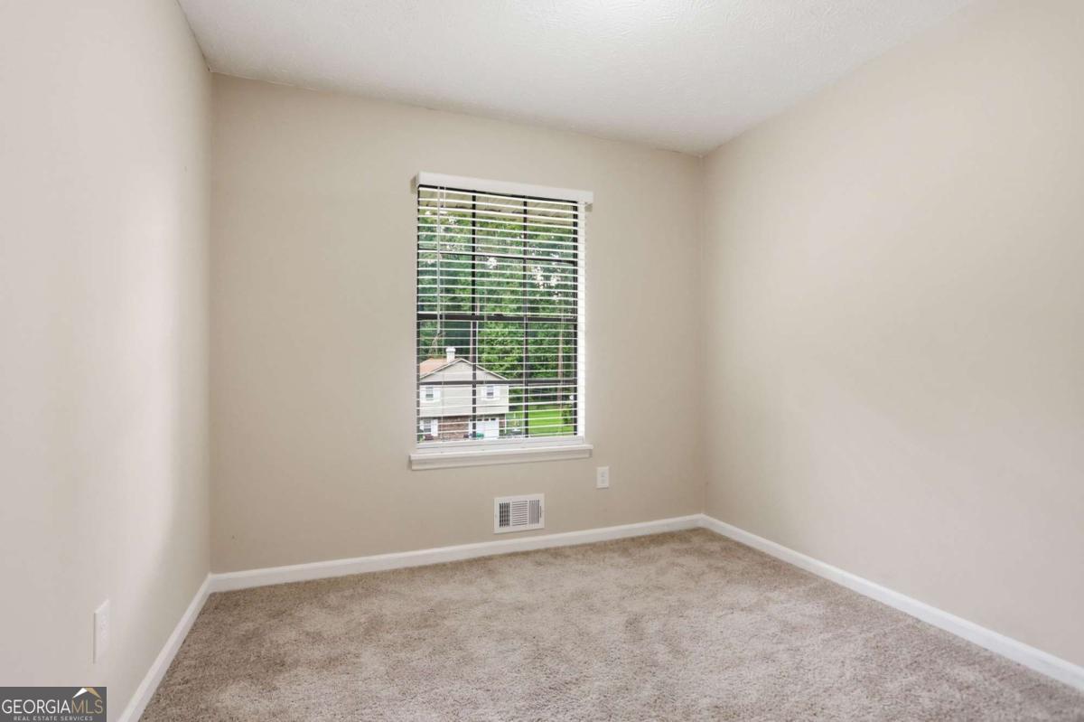 4305 Old Lake Drive Property Photo 11