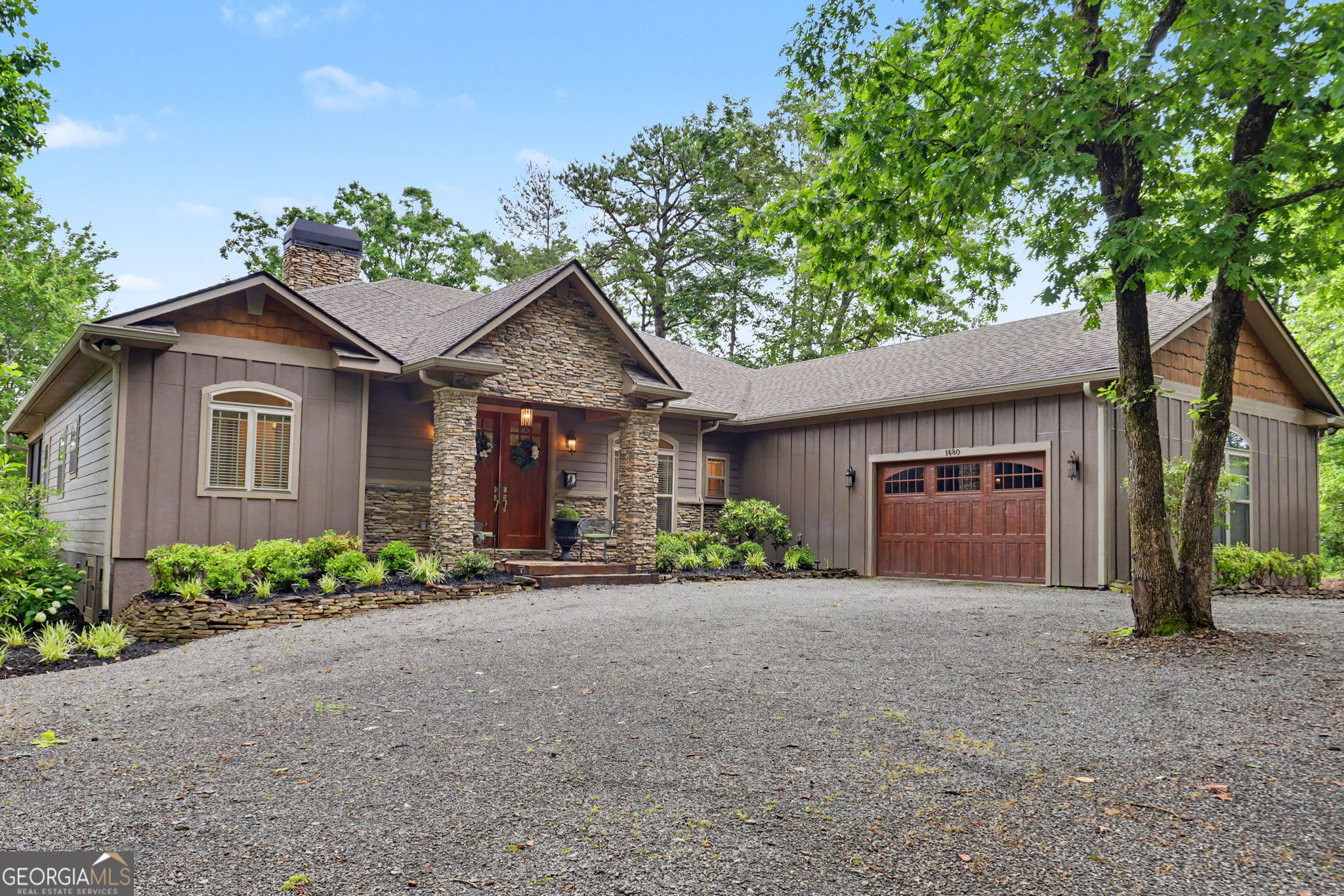 1680 Stonecrest Cir Property Photo 1