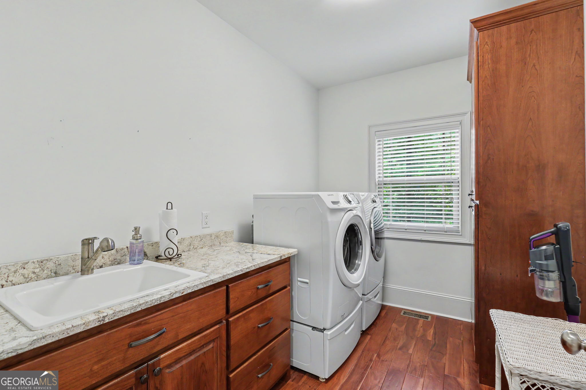 1680 Stonecrest Cir Property Photo 38
