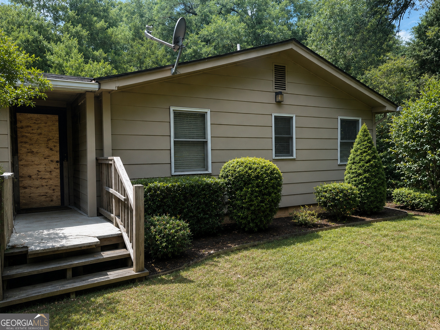 45 Oakwood Drive Property Photo 1