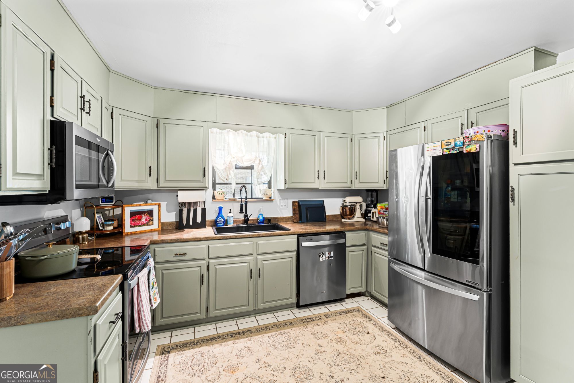 121 Barnesdale Drive Property Photo 12
