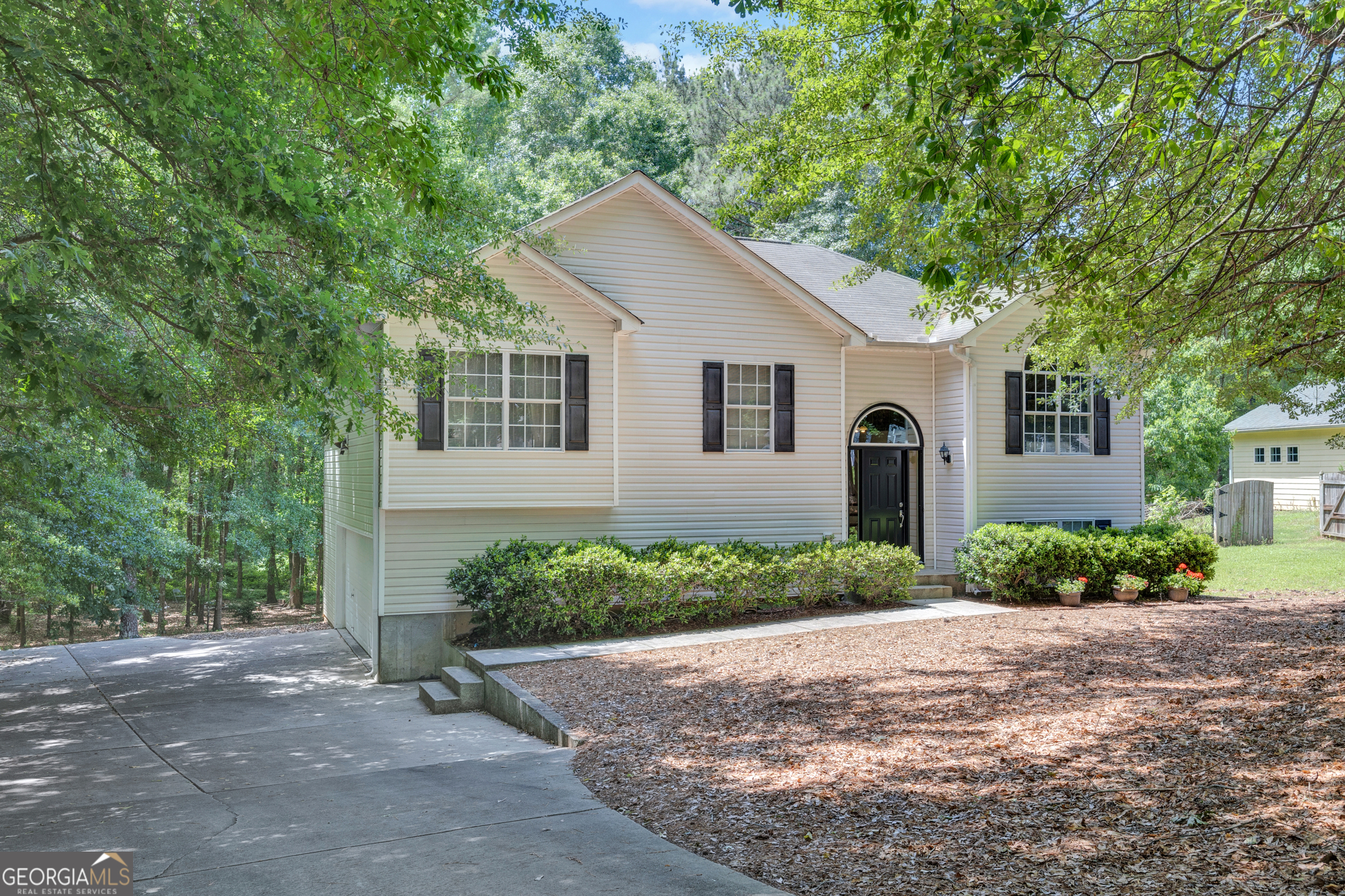 132 Mckenzie Court Property Photo 2