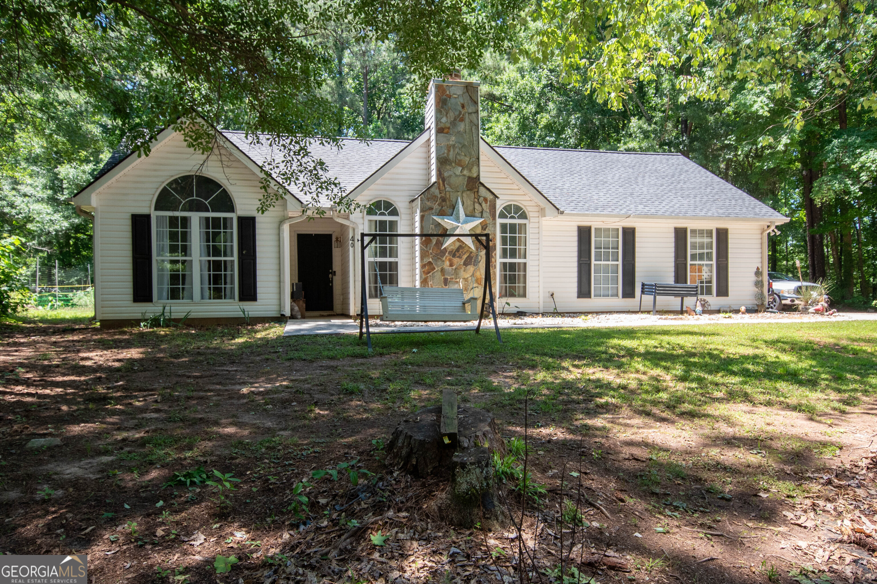 40 Four Oaks Drive Property Photo 1