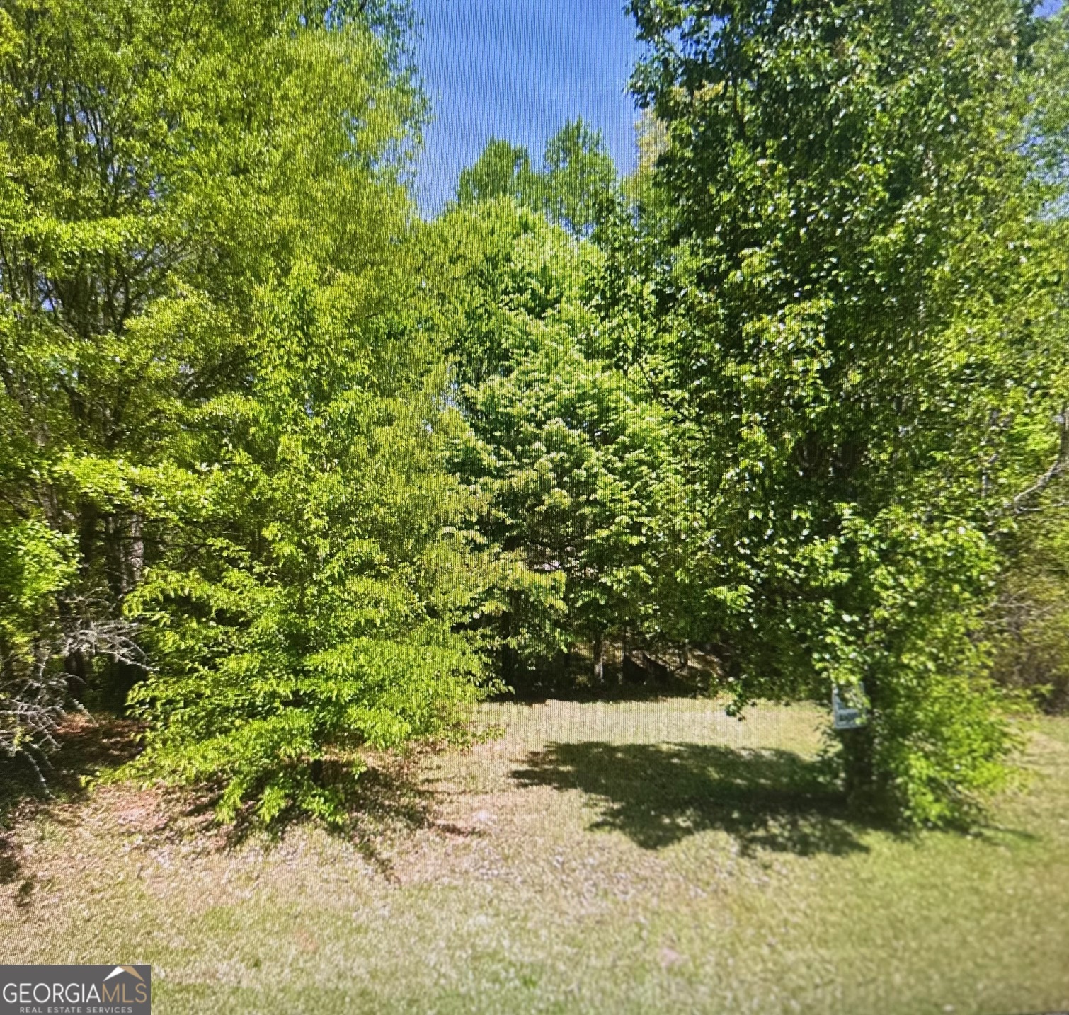 275 Fleeta Drive Property Photo 1