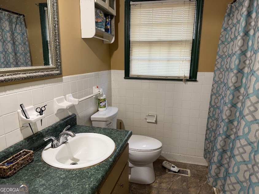 710 Armstrong Mill Road Property Photo 12