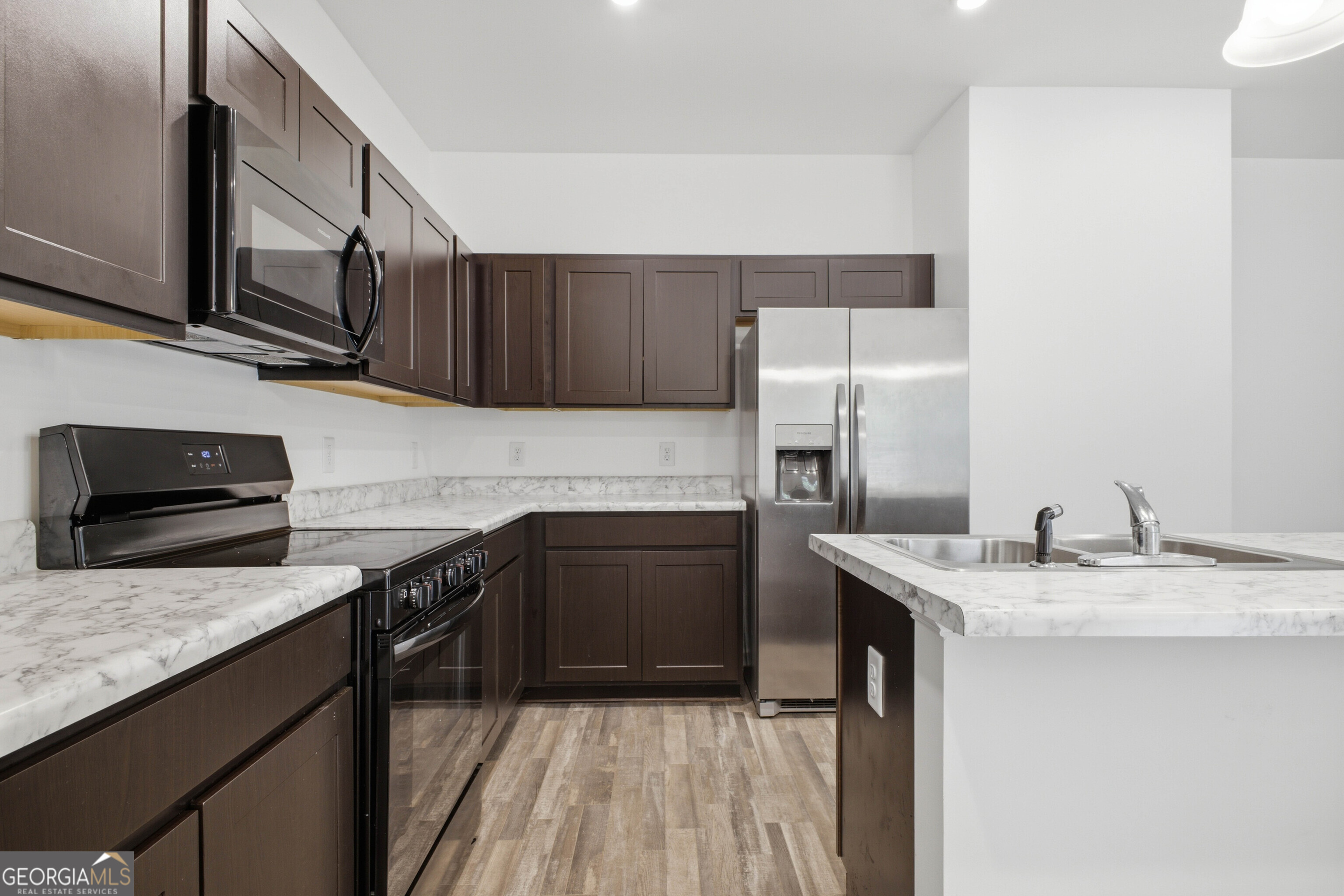 56 Bennett Way Se Property Photo 15