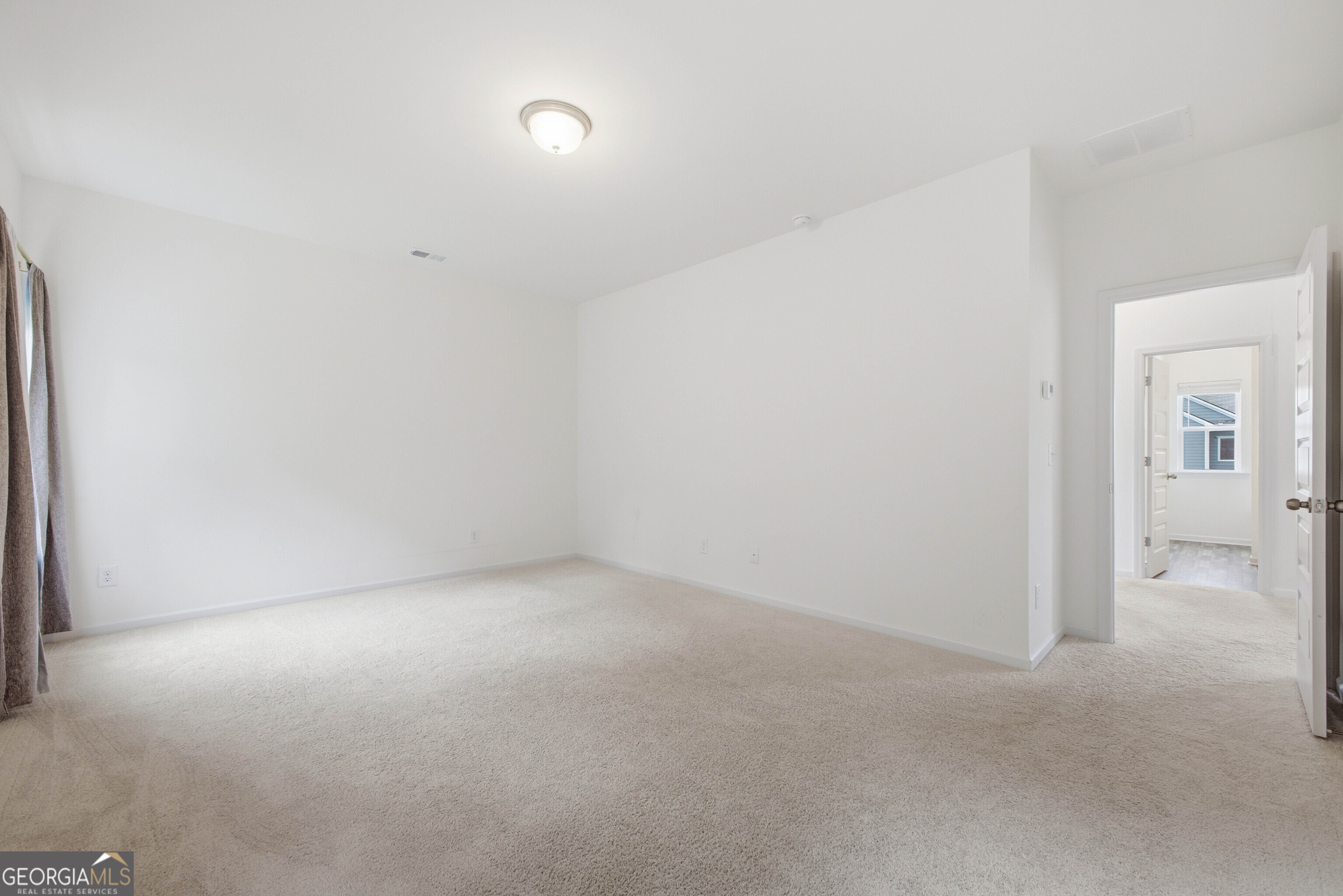 56 Bennett Way Se Property Photo 33