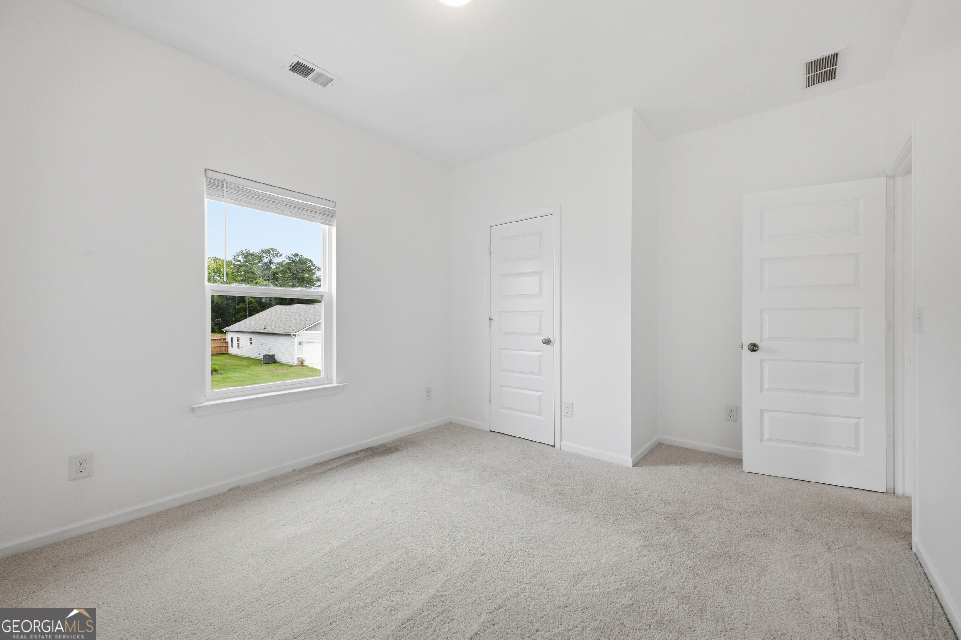 56 Bennett Way Se Property Photo 43