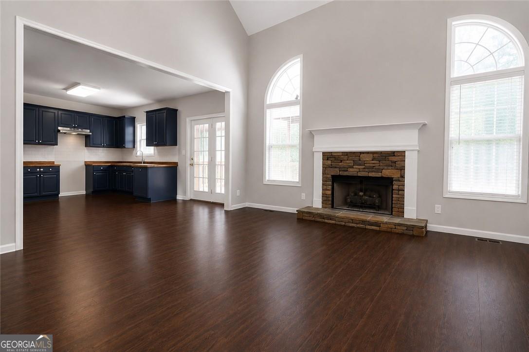 313 Vineyard Drive Property Photo 7