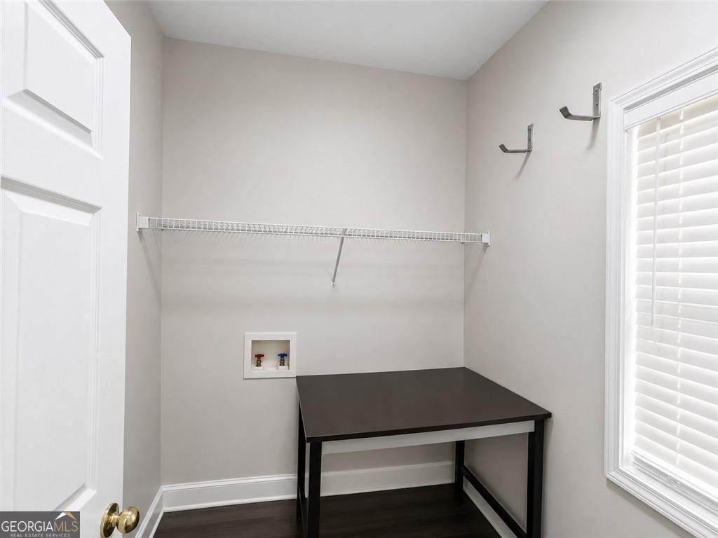 313 Vineyard Drive Property Photo 14