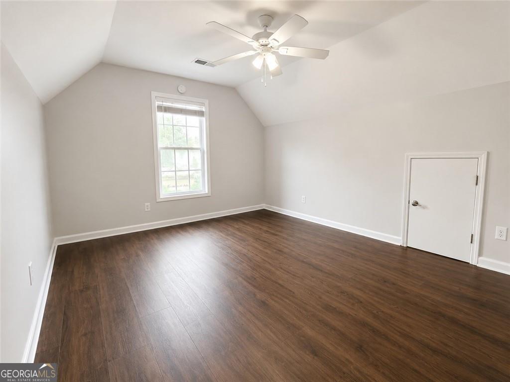 313 Vineyard Drive Property Photo 22