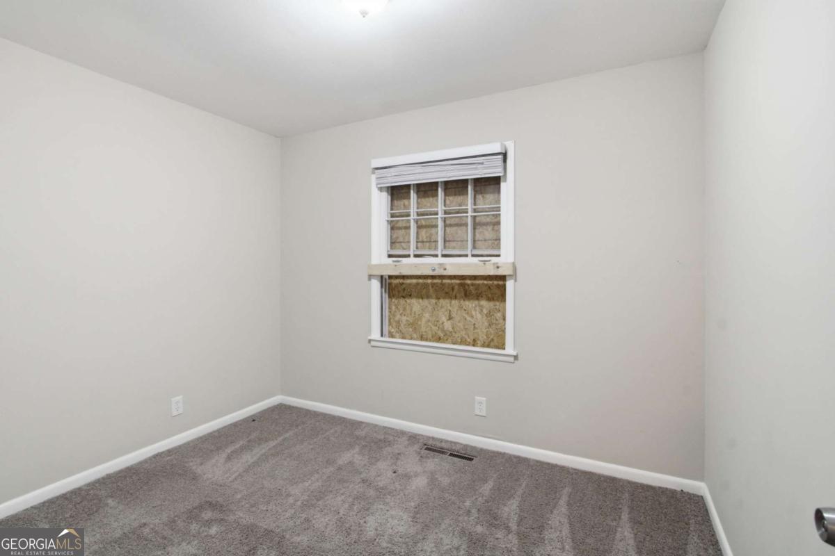 4326 Aldergate Drive Property Photo 14