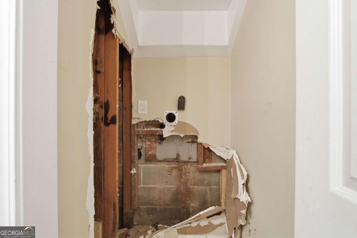 4326 Aldergate Drive Property Photo 21